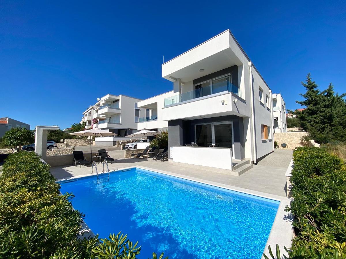 Fantasy Pool Villa Novalja Ngoại thất bức ảnh